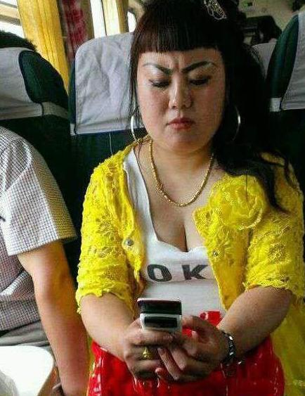 一般女性驾驭不了这么粗的项链 一般女性驾驭不了这么粗的项链