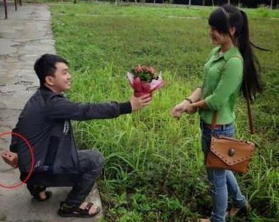 一颗红心两手准备 一颗红心两手准备