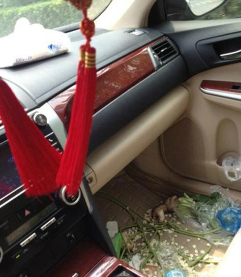 买菜后跟女人在车里吵架的后果 买菜后跟女人在车里吵架的后果