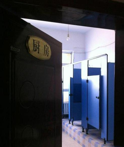 像这样的厨房煮的东西谁敢吃 像这样的厨房煮的东西谁敢吃