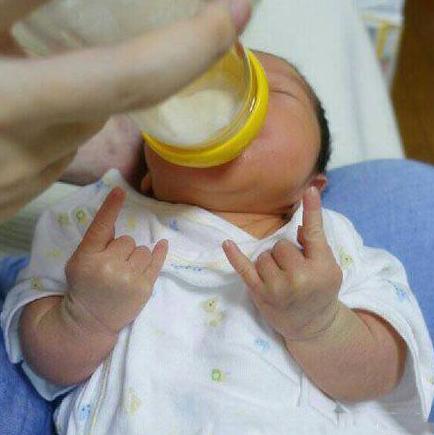 喝奶就是这么rock 喝奶就是这么rock