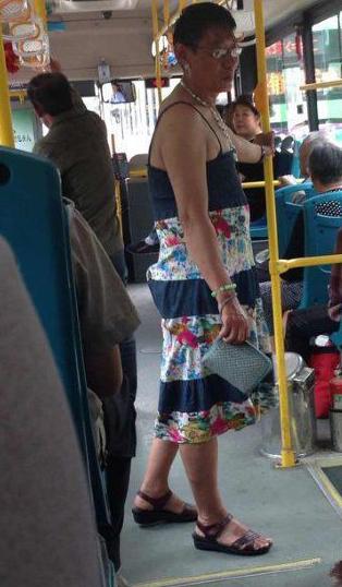 大爷有一种浓浓的波西米亚范儿呢 大爷有一种浓浓的波西米亚范儿呢