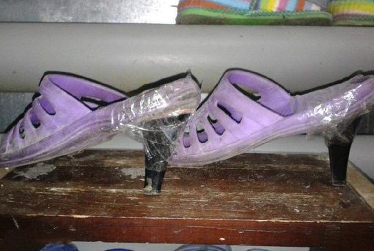 女屌丝自制的高跟鞋 女屌丝自制的高跟鞋