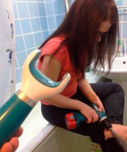 女汉子的磨皮方式就是与众不同 女汉子的磨皮方式就是与众不同