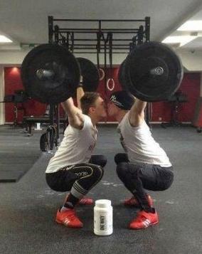 好基友的健身方式闪瞎双眼啊 好基友的健身方式闪瞎双眼啊