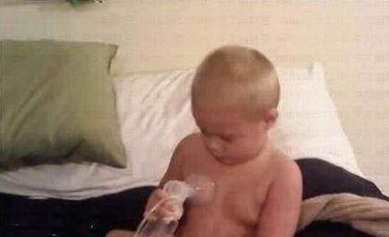 好奇心强的孩子 好奇心强的孩子