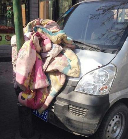 妈妈再也不用担心我把电线杆撞弯啦 妈妈再也不用担心我把电线杆撞弯啦
