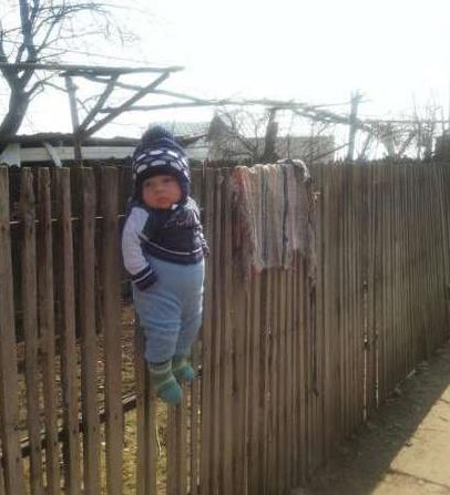 妈妈说以后做错事就要这样 妈妈说以后做错事就要这样