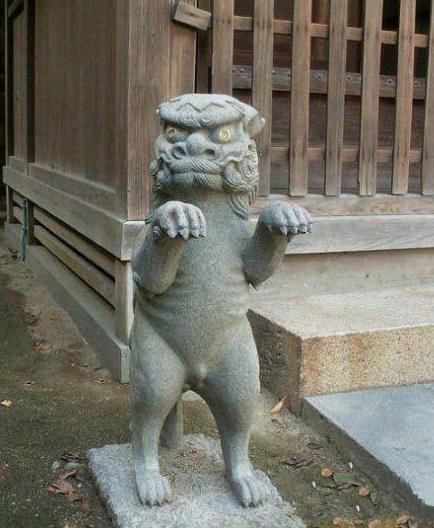 完全没有石狮子的威武 完全没有石狮子的威武