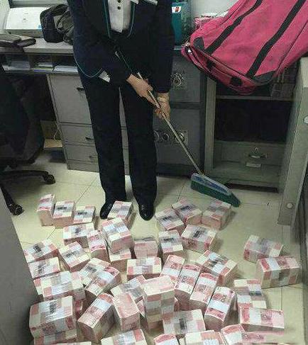 我最喜欢在这样的房间打扫卫生 我最喜欢在这样的房间打扫卫生