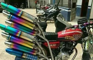 无敌霸气拉轰摩托 无敌霸气拉轰摩托