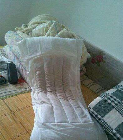 用这枕头睡觉一定很舒服 用这枕头睡觉一定很舒服