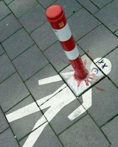 真的死得好惨啊 真的死得好惨啊