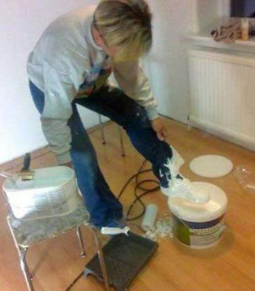 突然想把鞋子弄的干净点儿 突然想把鞋子弄的干净点儿