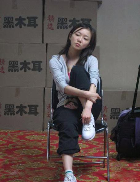 美女说拍照最重要的就是背景了 美女说拍照最重要的就是背景了