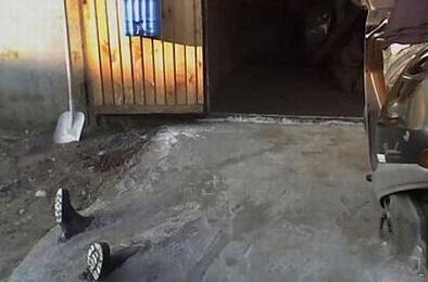 莫非这就是传说中的活埋 莫非这就是传说中的活埋