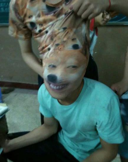 被这魔性的笑容惊呆了 被这魔性的笑容惊呆了