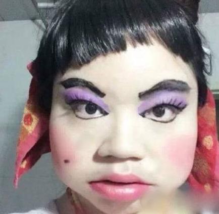 要是不介意的话可以当门神了 要是不介意的话可以当门神了