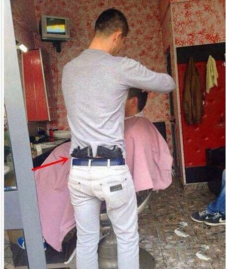 谁敢说大哥这理发技术不好 谁敢说大哥这理发技术不好