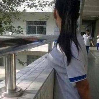 走廊护栏原来还有这功能 走廊护栏原来还有这功能