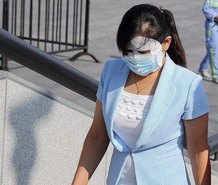 这位大姐为防晒真是做足了功课 这位大姐为防晒真是做足了功课