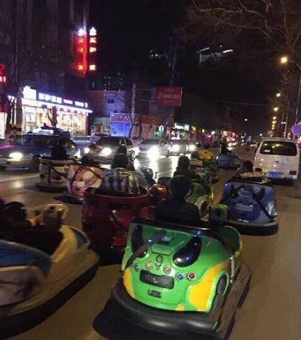 这是把游乐场给打劫了吧 这是把游乐场给打劫了吧