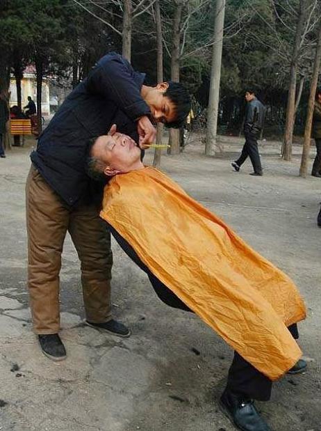 这跟心中无码一个道理 这跟心中无码一个道理