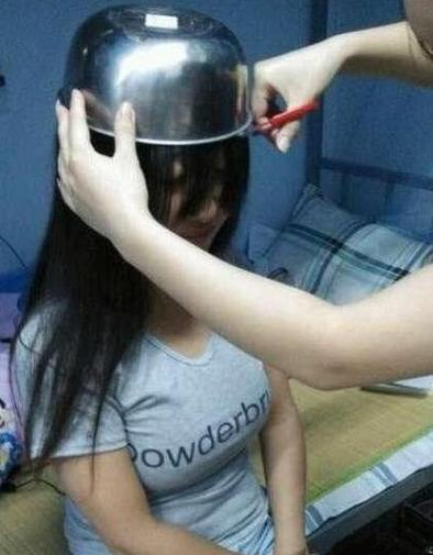 齐刘海的正确修剪方式 齐刘海的正确修剪方式